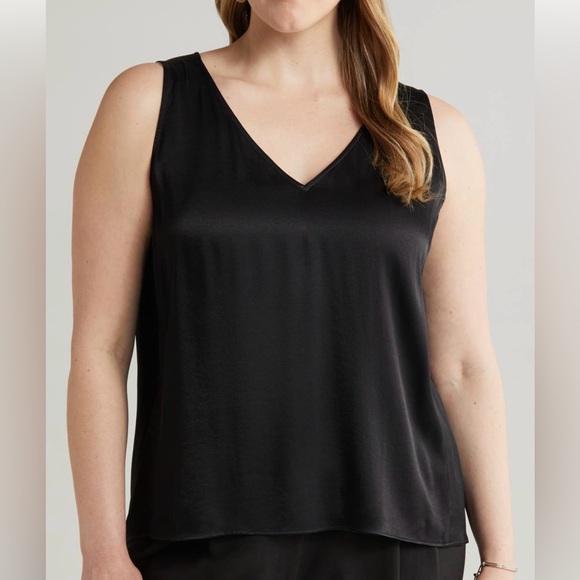 Women’s Nordstrom V-Neck Tank Tops - Black and White, 4X - Picture 12 of 16